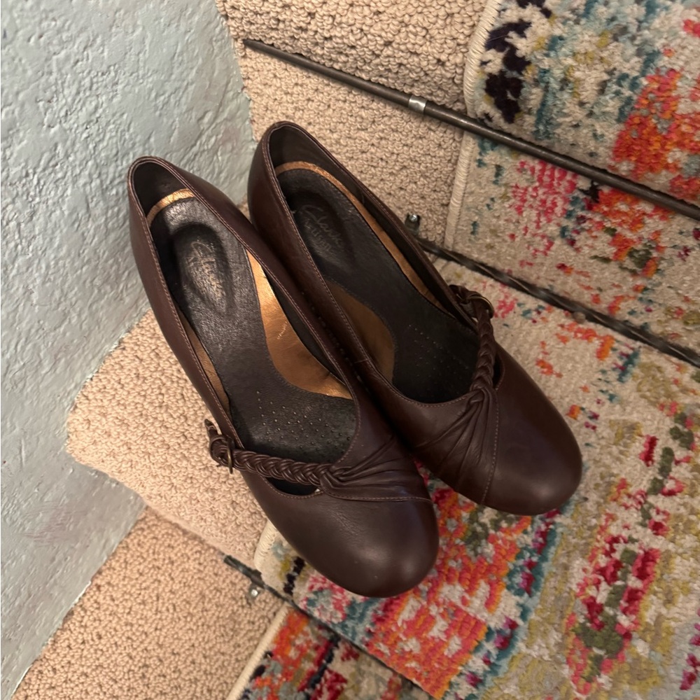 Clark’s Elegant Brown Women's Shoes